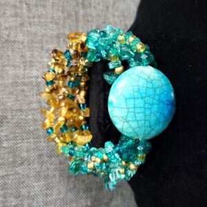 Turquoise and Gold Beaded Bracelet